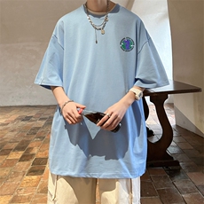 天蓝色