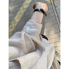 卡其色