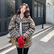 费尔岛复古羊羔毛外套女冬加厚保暖宽松短外套，女装短外套，2C209
