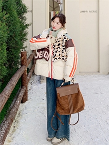 2025冬装新款简约时尚羽绒服B001-M220-P320控458图片