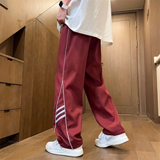 红色