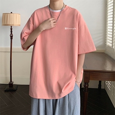 粉红色