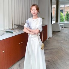 女神范轻盈感白色收腰上衣高腰半裙套装2025夏优雅气质大方两件套，女装套装/套裙，2C088