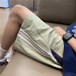 INS夏季新款潮流三条杠宽松冰丝透气短裤B315-K24186-特p25控48图片