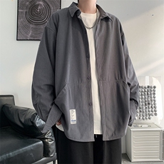 深灰色