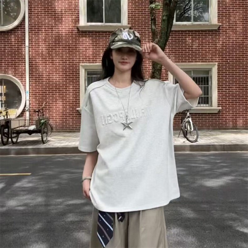 夏季美式高街cleanfit凹凸字母钢印短袖货号T25182P35图片