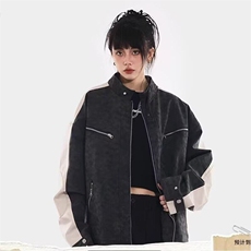灰色
