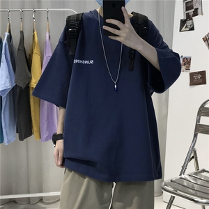 T06常年款男士休闲字母印花T恤衫外套圆领半袖五分袖TEE男女中性图片
