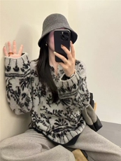 羊驼绒拉毛青花瓷重工提花针织毛衫，现货，女装羊毛衫，臻纶羊绒