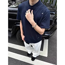 藏青色