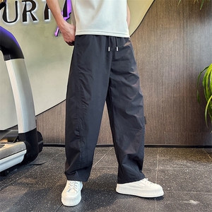 K20532-P68夏季薄款结构拼接休闲裤男潮流宽松直筒弯刀裤速干裤图片