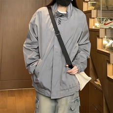 灰色