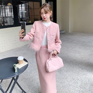 粉色小香风套装2025新款爆款女春季气质名媛富家千金毛呢套装裙，女装套装/套裙，霓裳依族