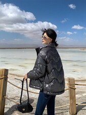 亮皮羽绒标90，其它，百妹仟红