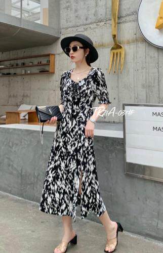 夏季新款碎花连衣裙，女装连衣裙，斯瑞威