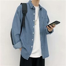 深蓝色