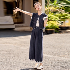 盐系复古蕾丝花边拼接牛仔马甲上衣阔腿裤套装两件套女夏韩系穿搭，女装套装/套裙，瑶迪依秀