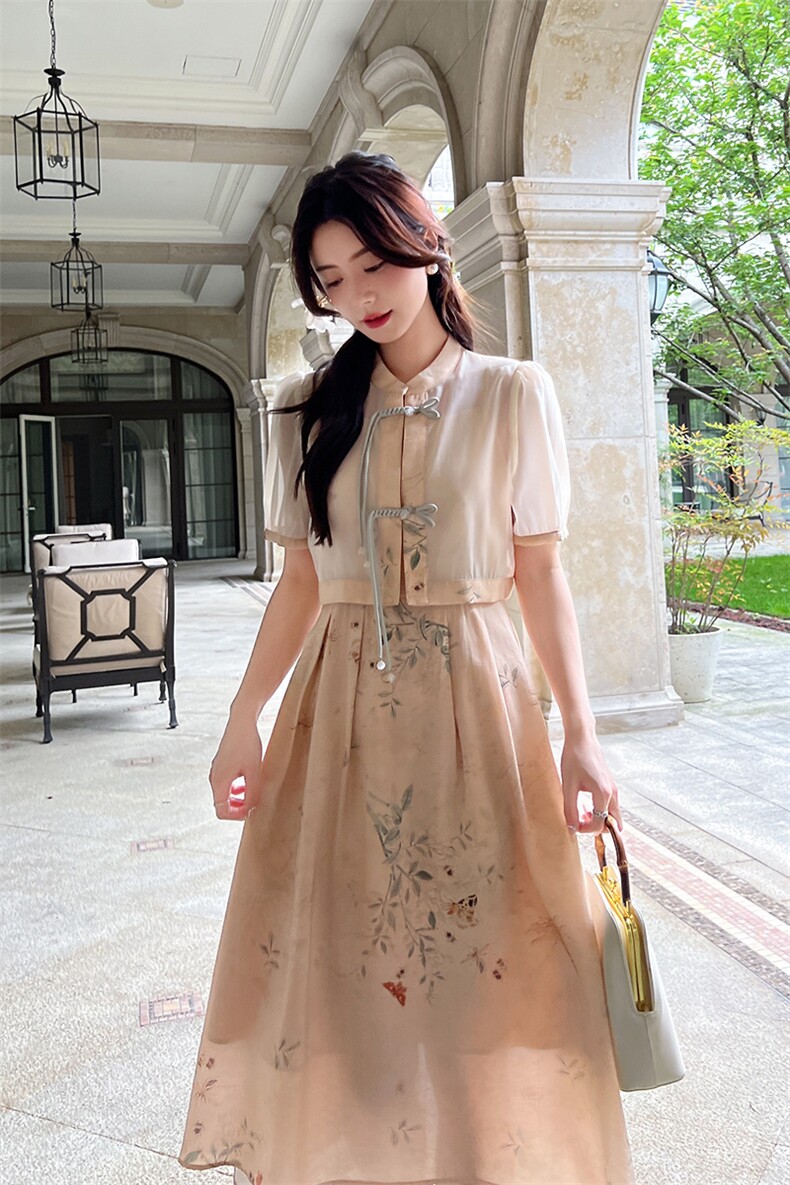 现货复古夏季短袖新款连衣裙两件套套裙,女装套装/套裙,凯芙莉服饰