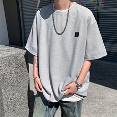 灰色