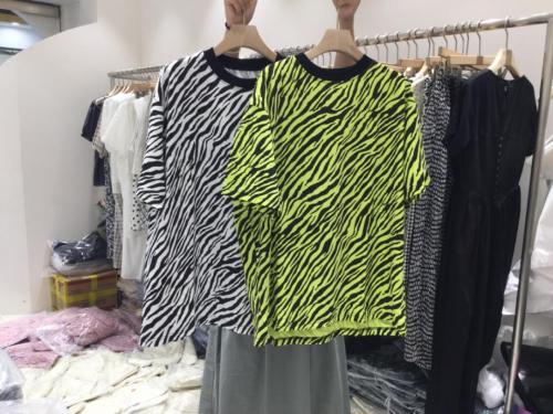 2021夏季斑马纹跑量T,女装,E.FAXIAN伊发现