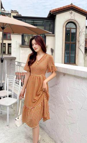 夏季新款碎花连衣裙，女装连衣裙，秀水百合