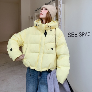 黄色今年流行超火的连帽羽绒服女2025冬季新款加厚保暖短款面包服图片