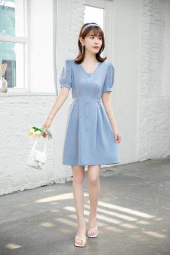 时尚潮流连衣裙，女装连衣裙，英利伊人