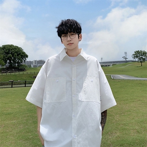夏季新款港风日系复古纯色纽扣拼接宽松翻领短袖衬衫男 ZC745-P40图片