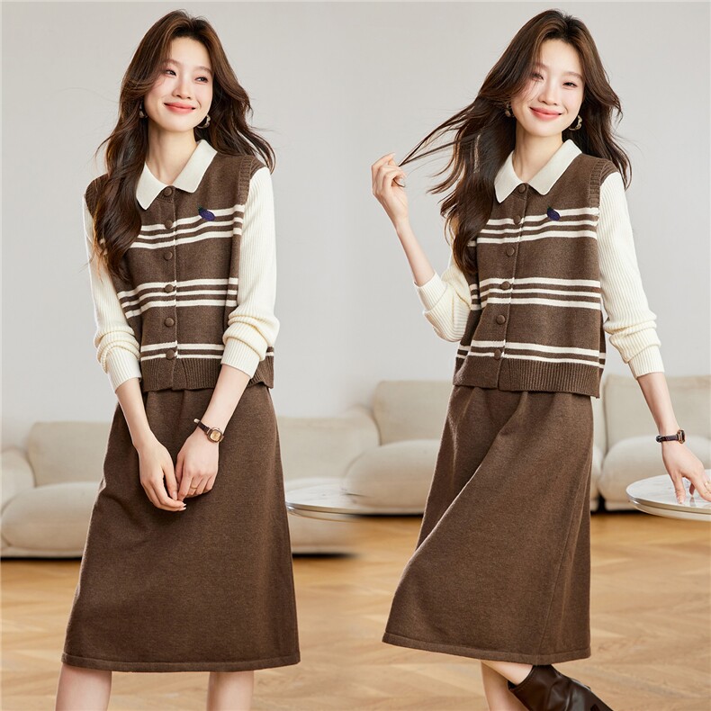 法式条纹针织连衣裙两件套女秋冬新款时尚独特漂亮减龄套装毛衣裙，女装针织衫/毛衣，艾米