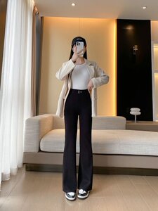 2025秋冬新品双股纱线羚长腿微喇裤女休闲直筒高腰裤图片