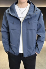 新款户外休闲冲锋衣连帽外套男士潮牌工装美式多口袋夹克2522-P60，男装夹克，星座1403A