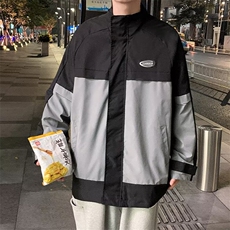深灰色