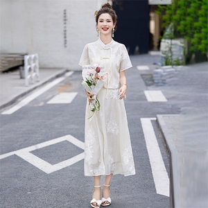 白色小香风刺绣套装裙女2024春夏新款新中式盘扣上衣吊带裙两件套图片