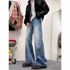蓝色