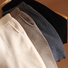 2025年秋季新款百搭女士四平口袋短裤，女装休闲裤，玛莎羊绒