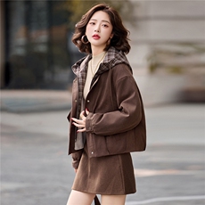 复古格纹拼接连帽加绒保暖外套女2025秋冬新款宽松时尚派克服棉服，女装短外套，英标秀（1C119）