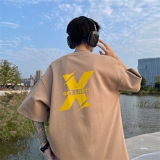 浅卡其