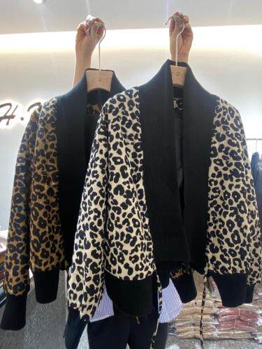 2021秋季新品韩版宽松针织拼接上衣潮短外套，女装短外套，L·H·X