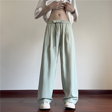 绿色