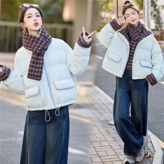 新款挂脖围巾加厚格纹拼接羽绒服2025年冬季时尚潮流，女装羽绒服，鑫鑫美