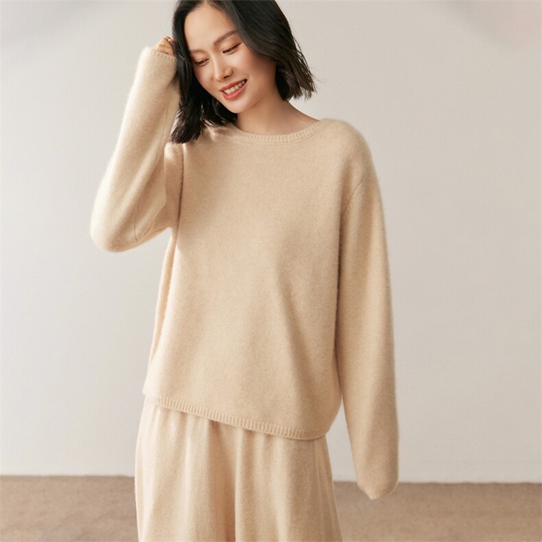 2025年秋季纯色针织长袖套头上衣女，女装针织衫/毛衣，鸥蕊娅羊绒