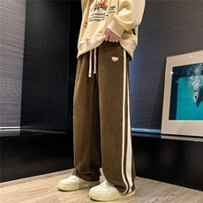 咖啡色