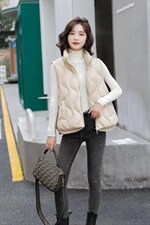 现货高品质标90绒羽绒马甲，女装马甲，艾依佳人