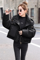 鹅绒加厚保暖面包服外套女2025冬新款韩版小个子减龄连帽羽绒服潮，女装羽绒服，意芙