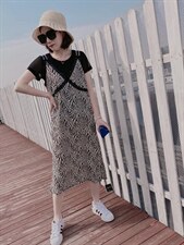 韩版碎花连衣裙，女装连衣裙，君玲彩韵