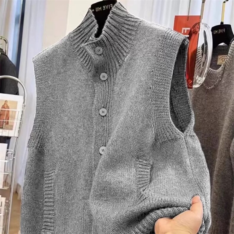 2025年秋季新款百搭女士系扣带兜无袖开衫，女装针织衫/毛衣，朝辰羊绒