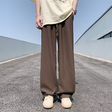 咖啡色