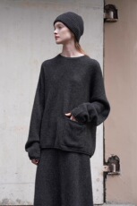 2025年秋季套头单件常规长袖时尚百搭休闲，女装针织衫/毛衣，琳尚羊绒