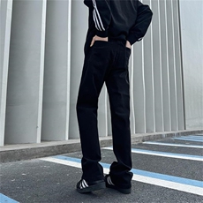 现货得物品质纯黑色弹力修身直筒牛仔裤特批量大从优，男装牛仔裤，星座302A-2