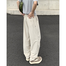 卡其色